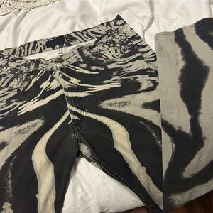 Vintage Just Cavalli jeans SS2002
psychadelic zebra
